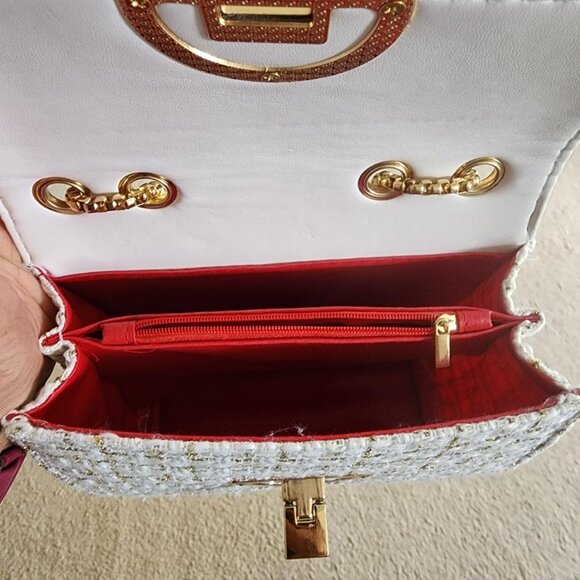 Neiman Marcus Tweed Small  Quilted Chain Crossbody Clutch - Picture 4 of 6